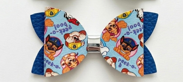 Dog pals bow
