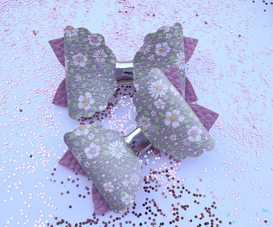 Grey Floral Piggies