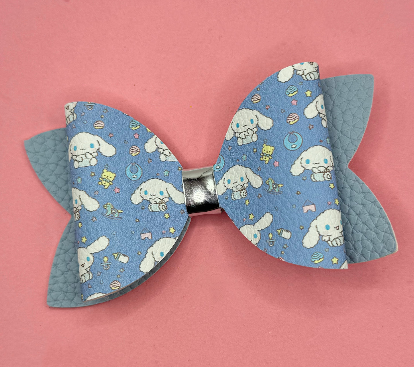Kitty and Friends Bow