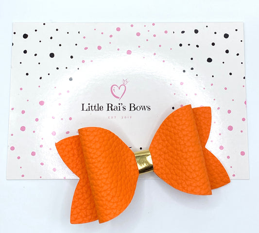 Orange bow